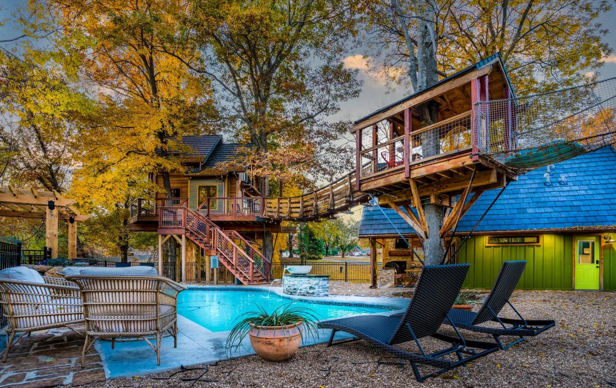 The Tree House In Bentonville Bagian luar foto