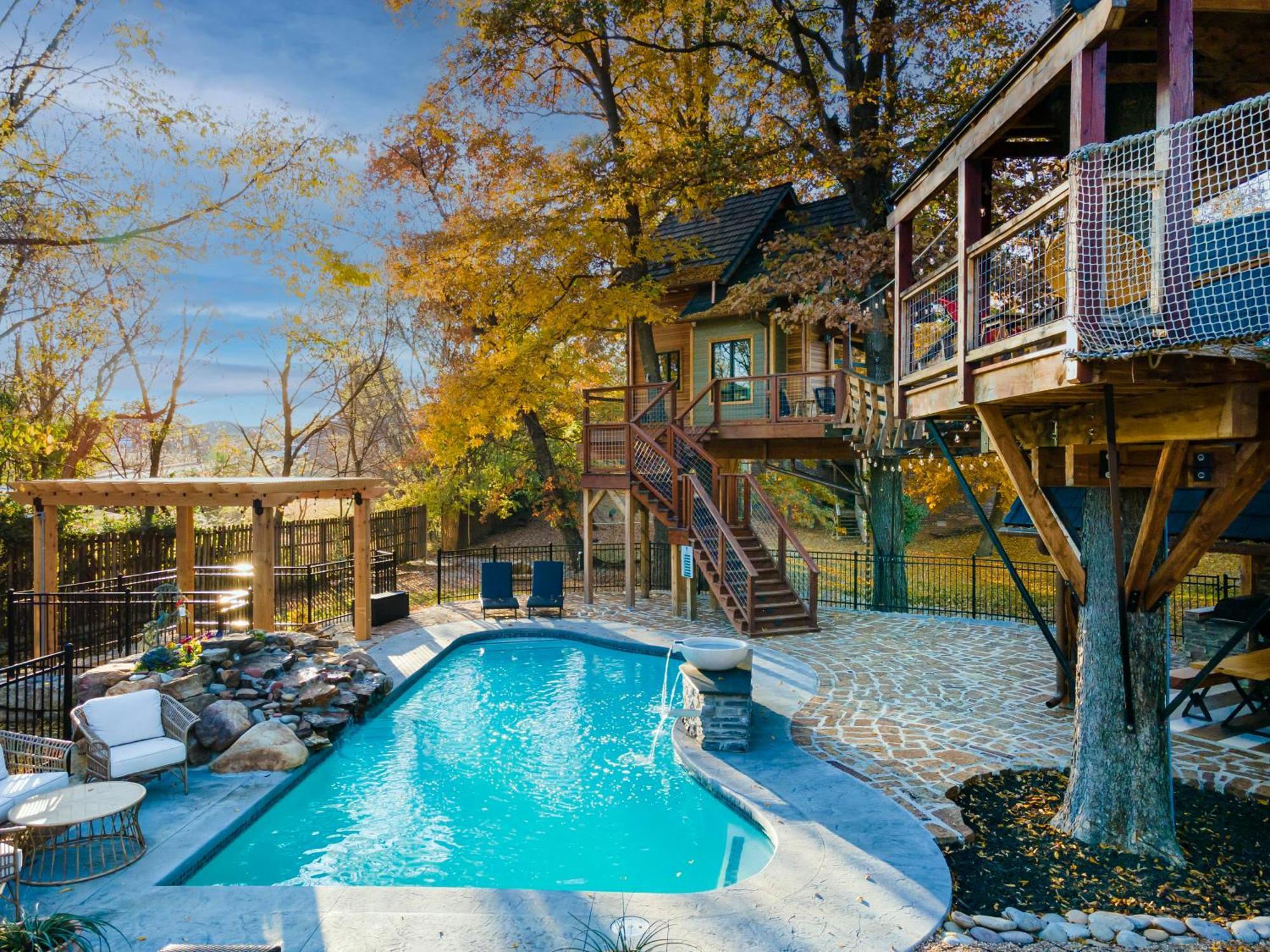 The Tree House In Bentonville Bagian luar foto